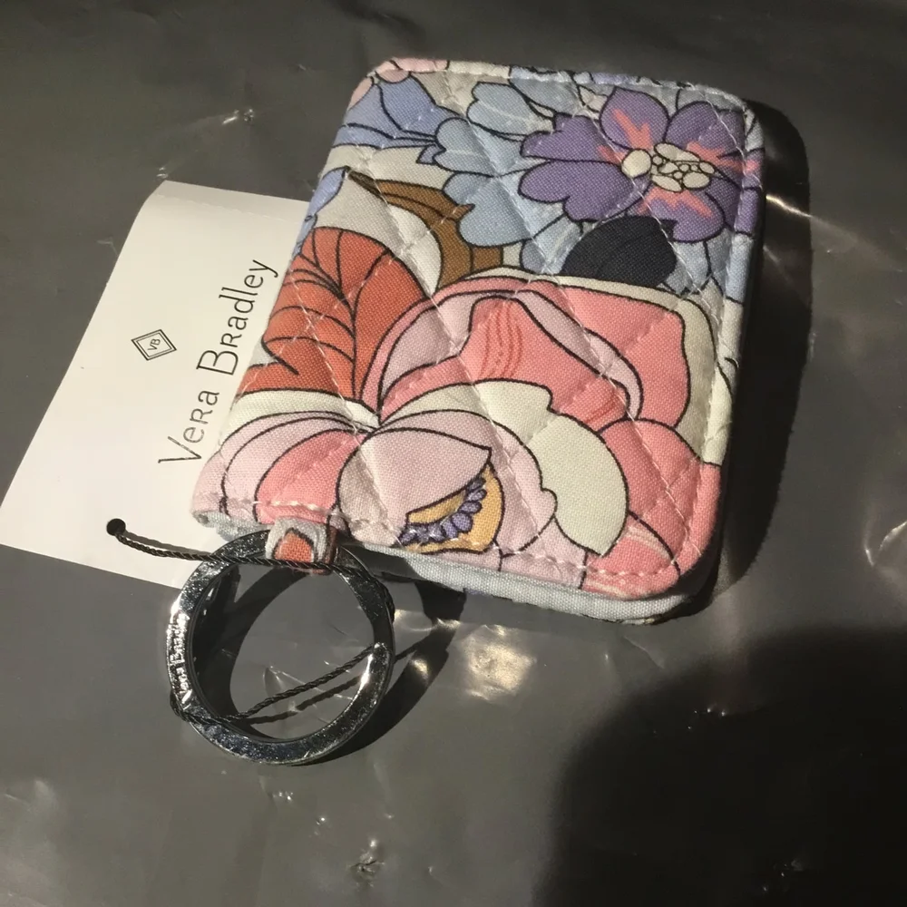 Vera Bradley Quilted Floral ID Wallet - Pastel Pink, Blue, Cream - Picture 3 of 6